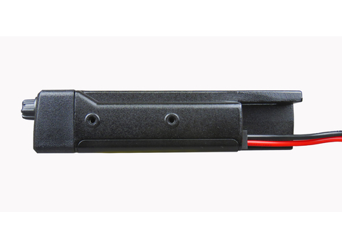 Боковые разъёмы Racio R1200 UHF для подключения тангенты, питания и программирования