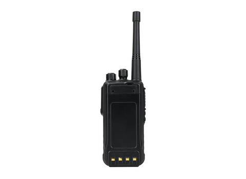 Lira DP-2600V DMR на открытой местности — VHF-связь 136-174 МГц для удалённых объектов