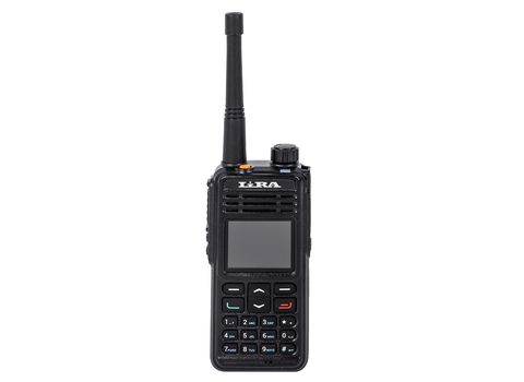 Цветной дисплей и полноформатная клавиатура рации Lira DP-3800V M DMR с поддержкой SMS и роуминга