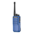 Взрывозащищённая рация Lira DP-2000 Ex DMR в руке — компактный корпус с защитой IP68